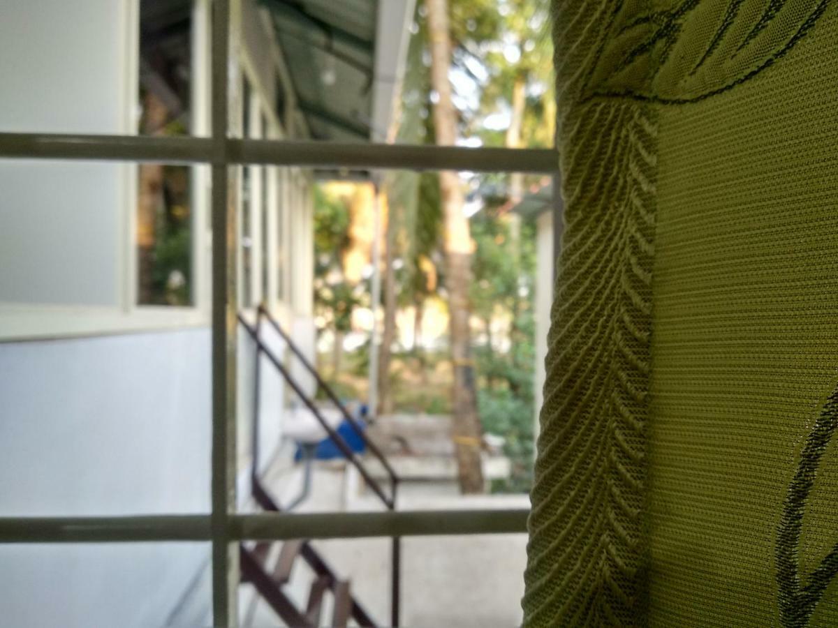 Blue Birds Homestay Cherai Beach Bagian luar foto