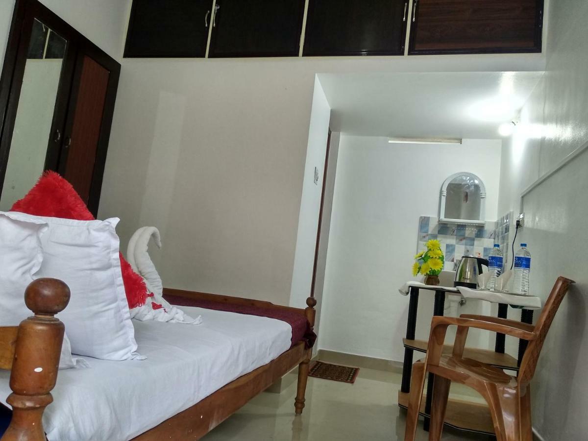 Blue Birds Homestay Cherai Beach Bagian luar foto