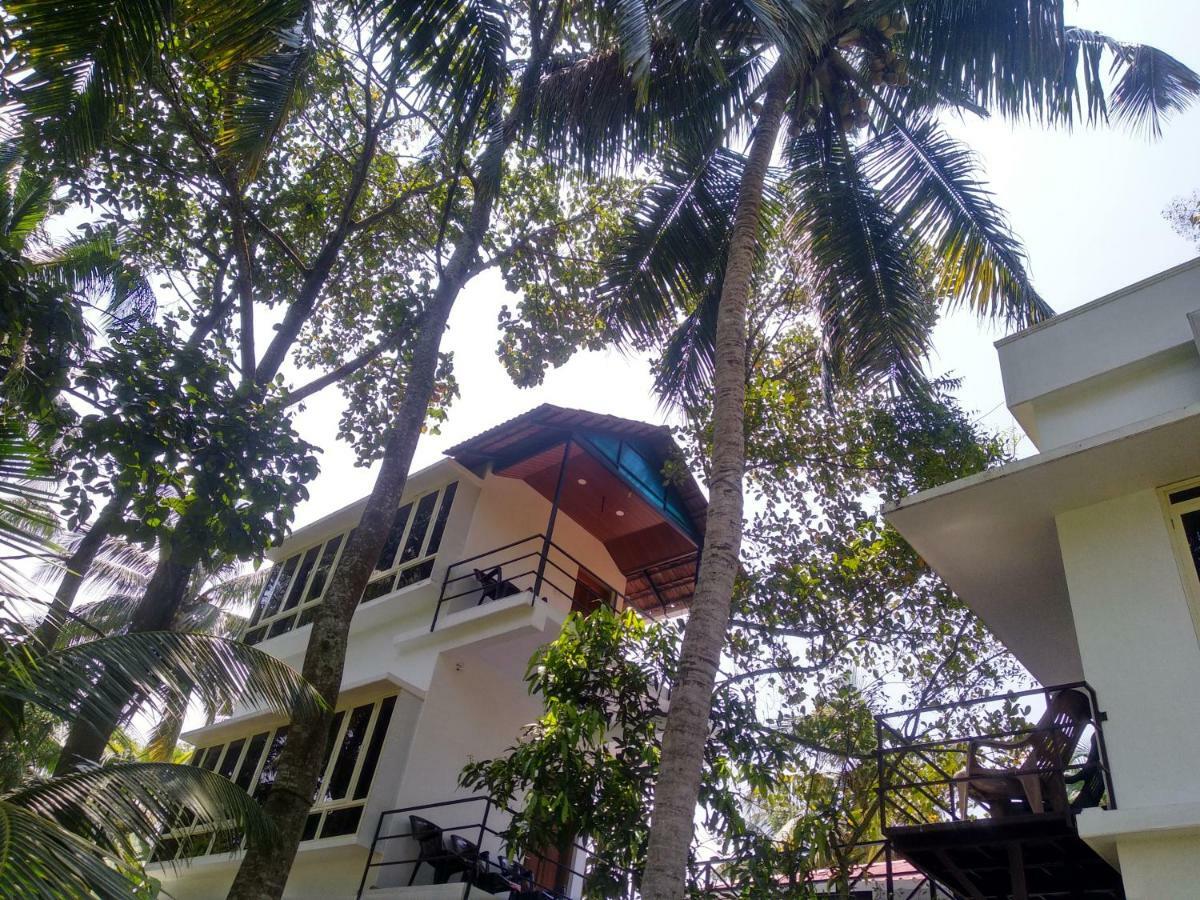 Blue Birds Homestay Cherai Beach Bagian luar foto